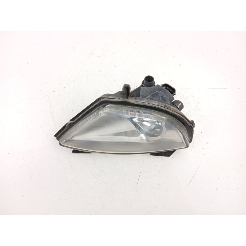Recambio de antiniebla derecho para ford fiesta v (jh_, jd_) 1.4 16v referencia OEM IAM 2S6115K201AB 89202182 