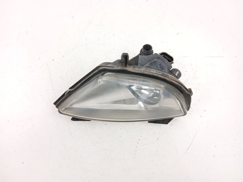 Recambio de antiniebla derecho para ford fiesta v (jh_, jd_) 1.4 16v referencia OEM IAM 2S6115K201AB 89202182 