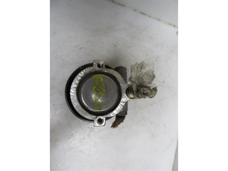 Recambio de bomba dirección : renault laguna : 1.9 dci f9q c750 [2003] para renault laguna 1.9 dci f9q c750 referencia OEM IAM 8