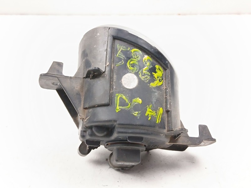 Recambio de antiniebla derecho para nissan primera 1.9 d referencia OEM IAM 2615089986  