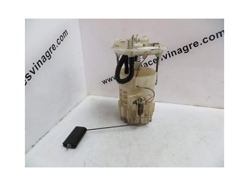 Recambio de bomba combustible aforador para renault scenic 1.9 dci f9q 612 referencia OEM IAM   