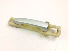 Recambio de manilla delantera izquierda para kia sportage ii (je_, km_) 2.0 crdi 4wd referencia OEM IAM 826551F000  826511F010