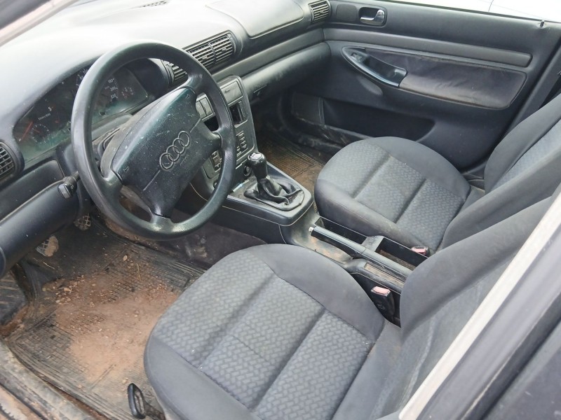 audi a4 b5 (8d2) del año 1995