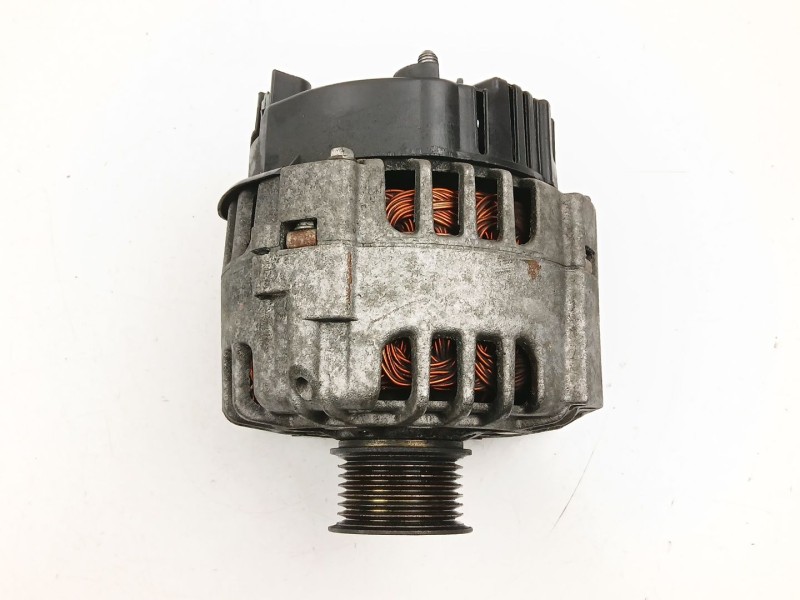 Recambio de alternador para nissan primera 1.9 d referencia OEM IAM 8200495305 SG12B098 