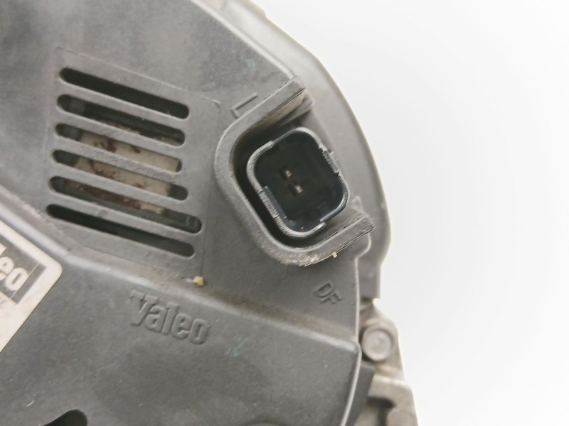 Recambio de alternador para nissan primera 1.9 d referencia OEM IAM 8200495305 SG12B098 