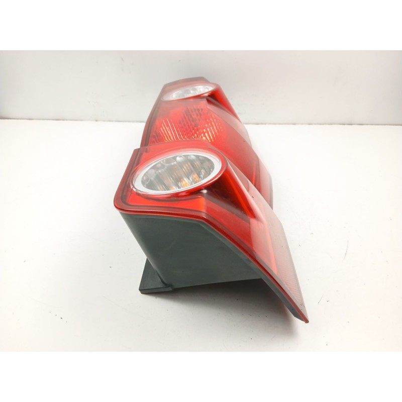 Recambio de piloto trasero izquierdo para volkswagen crafter 30-35 autobús (2e_) 2.5 tdi referencia OEM IAM 2E0945095  