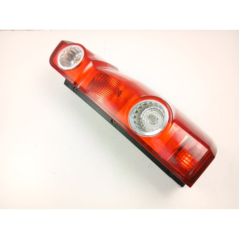 Recambio de piloto trasero derecho para volkswagen crafter 30-35 autobús (2e_) 2.5 tdi referencia OEM IAM 2E0945096  