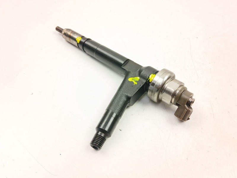 Recambio de inyectores juego para opel combo furgoneta/monovolumen 1.7 cdti 16v referencia OEM IAM 8973138613  