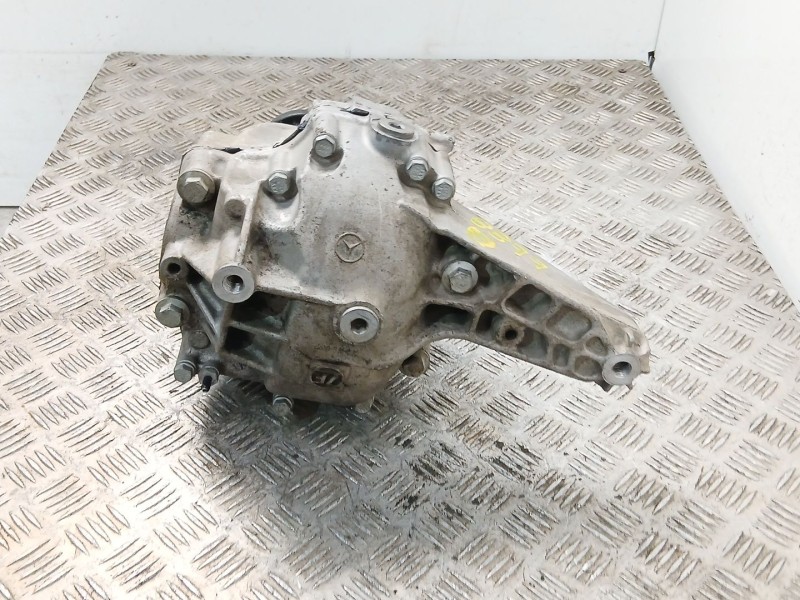Recambio de diferencial delantero para mercedes-benz clase m (w163) ml 270 cdi (163.113) referencia OEM IAM A1633300005  