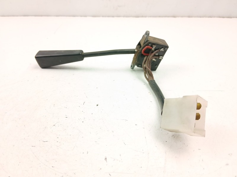 Recambio de mando luces y limpias para nissan trade caja/chasis 2.8 d referencia OEM IAM 015063180  015065120