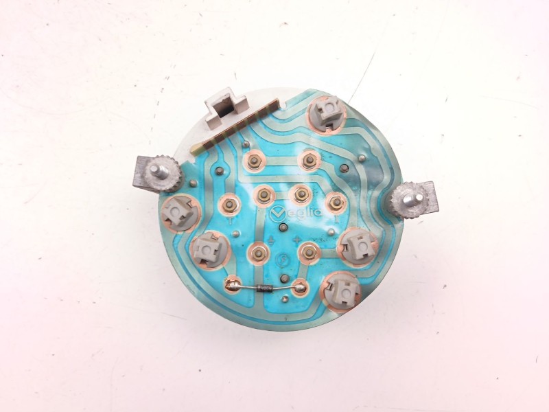 Recambio de cuadro instrumentos para nissan trade caja/chasis 2.8 d referencia OEM IAM 015062590  015063390