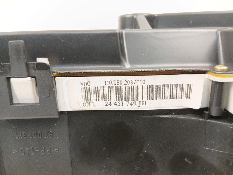 Recambio de cuadro instrumentos para opel zafira a monospace referencia OEM IAM 24461749 110080208002 
