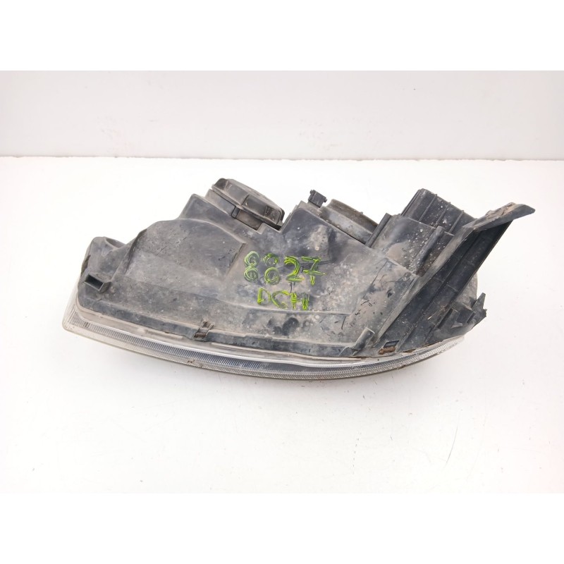 Recambio de faro derecho para opel combo furgoneta/monovolumen 1.7 dti 16v referencia OEM IAM 9115048 0301172202 09115048
