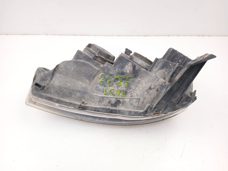 Recambio de faro derecho para opel combo furgoneta/monovolumen 1.7 dti 16v referencia OEM IAM 9115048 0301172202 09115048