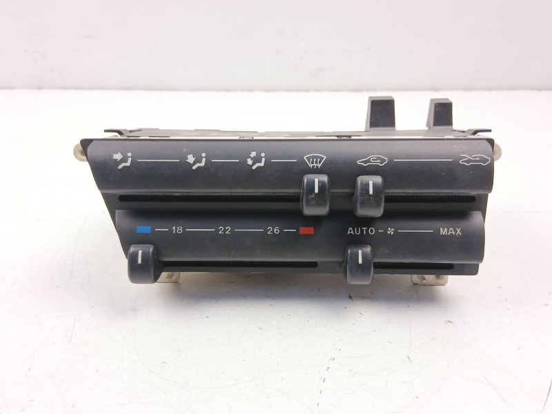 Recambio de mandos calefaccion aire para citroën xantia 2.1 td referencia OEM IAM 95668117  