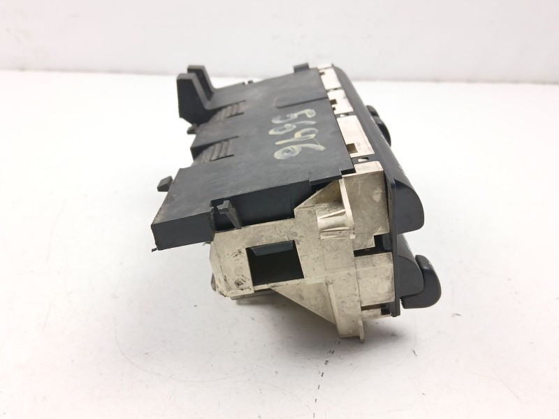 Recambio de mandos calefaccion aire para citroën xantia 2.1 td referencia OEM IAM 95668117  