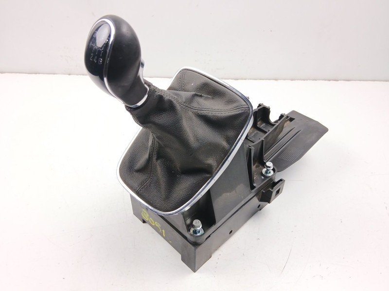 Recambio de palanca cambio manual para opel insignia a (g09) 2.0 cdti (68) referencia OEM IAM 55577540  