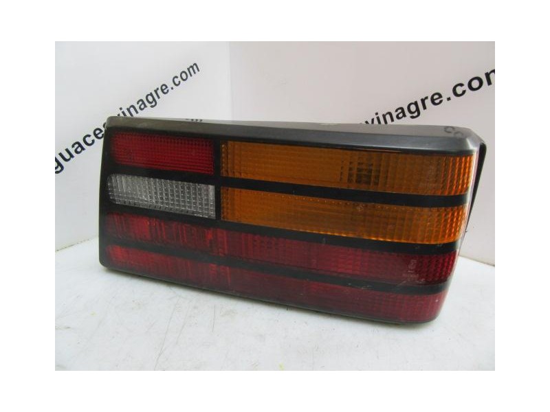 Recambio de piloto trasero dch. : ford orion : 1.6 g /lu (88,37cv) [1989] para ford orion 1.6 g /lu referencia OEM IAM   