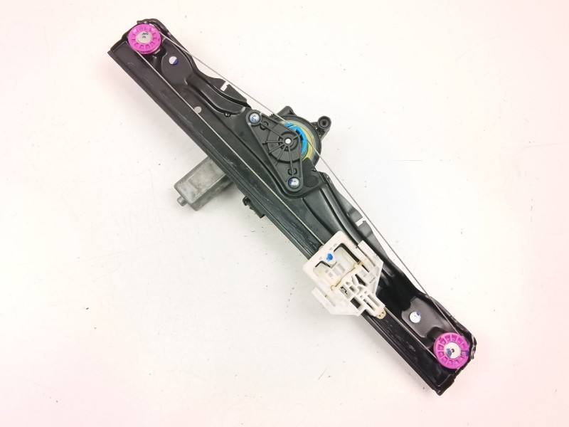 Recambio de elevalunas trasero derecho para bmw x1 (f48) sdrive 18 d referencia OEM IAM 7349512  