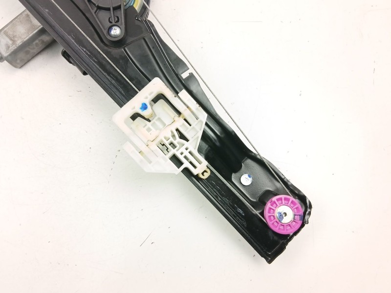 Recambio de elevalunas trasero derecho para bmw x1 (f48) sdrive 18 d referencia OEM IAM 7349512  