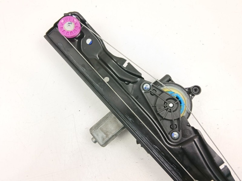 Recambio de elevalunas trasero derecho para bmw x1 (f48) sdrive 18 d referencia OEM IAM 7349512  