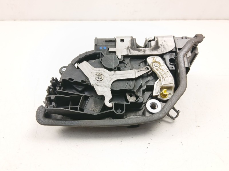 Recambio de cerradura puerta trasera izquierda para bmw x1 (f48) sdrive 18 d referencia OEM IAM 7281939  
