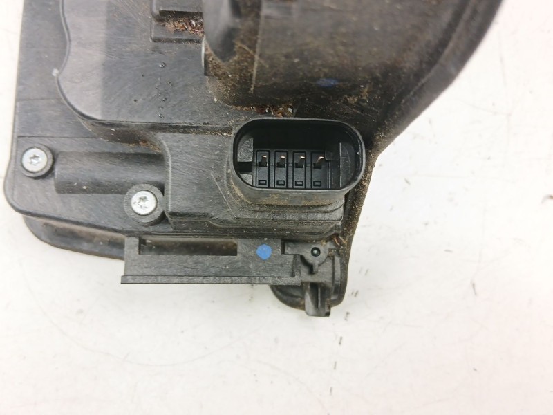 Recambio de cerradura puerta trasera izquierda para bmw x1 (f48) sdrive 18 d referencia OEM IAM 7281939  
