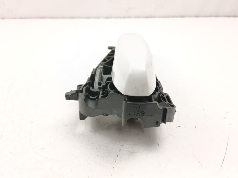 Recambio de manilla trasera izquierda para bmw x1 (f48) sdrive 18 d referencia OEM IAM 51217401209  