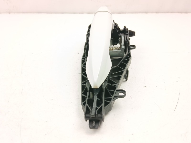 Recambio de manilla trasera izquierda para bmw x1 (f48) sdrive 18 d referencia OEM IAM 51217401209  