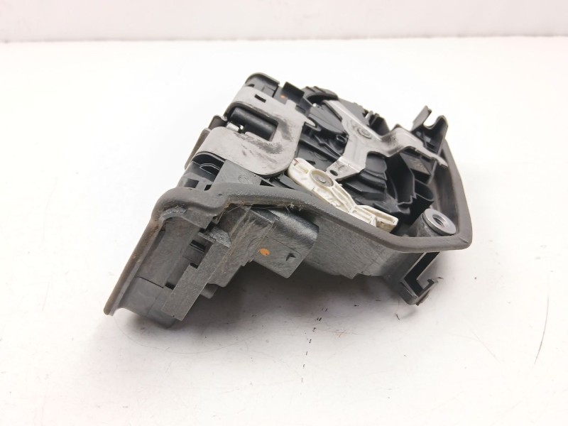 Recambio de cerradura puerta trasera derecha para bmw x1 (f48) sdrive 18 d referencia OEM IAM 7281940  