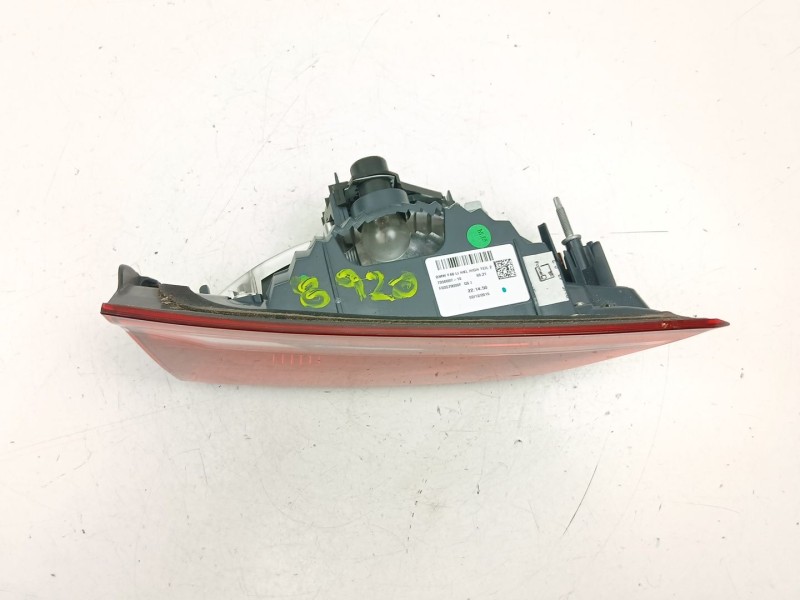 Recambio de piloto porton izquierdo para bmw x1 (f48) sdrive 18 d referencia OEM IAM 7350697  