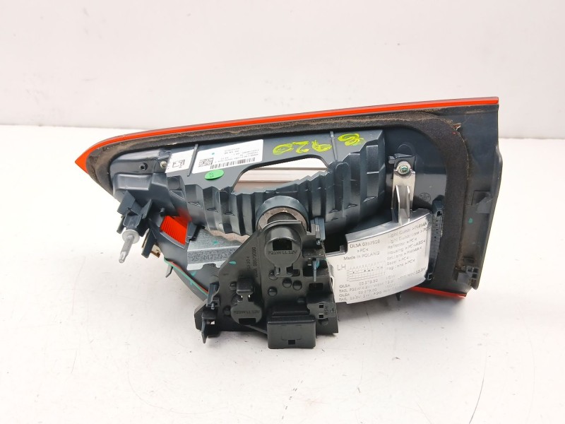 Recambio de piloto porton izquierdo para bmw x1 (f48) sdrive 18 d referencia OEM IAM 7350697  