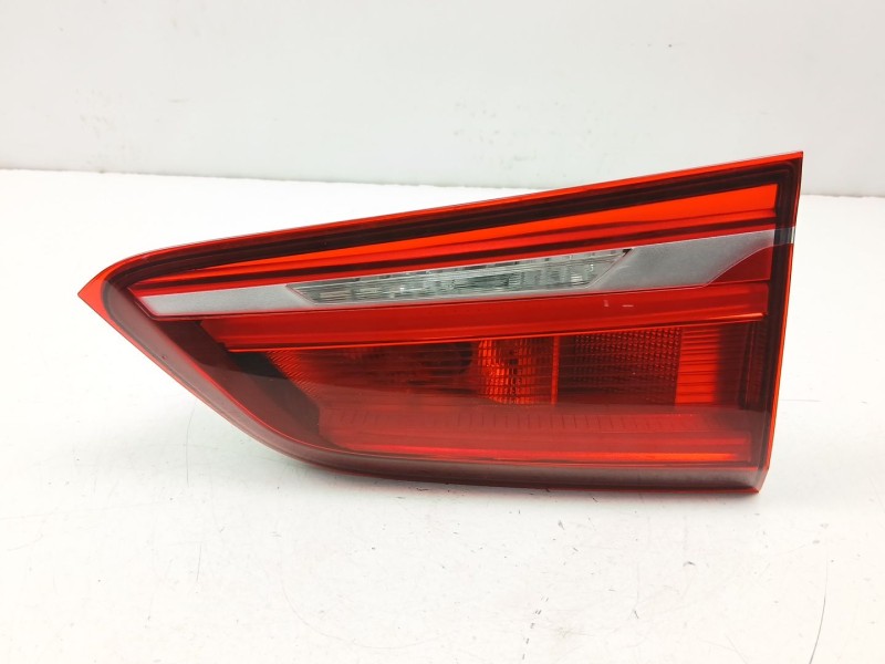 Recambio de piloto porton derecho para bmw x1 (f48) sdrive 18 d referencia OEM IAM 7350698  