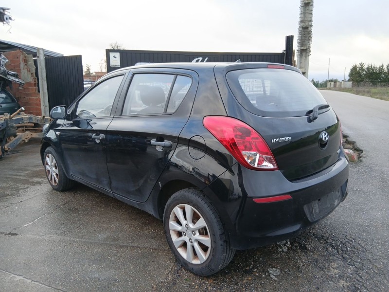 Recambio de carroceria para hyundai i20 i (pb, pbt) 1.1 crdi referencia OEM IAM   