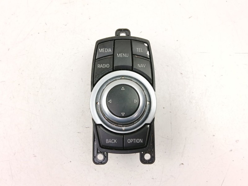 Recambio de radio cd/mp3 para bmw x1 (f48) sdrive 18 d referencia OEM IAM 9322123 9371455 65829286699