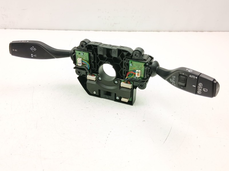 Recambio de mando luces y limpias para bmw x1 (f48) sdrive 18 d referencia OEM IAM 9368597  