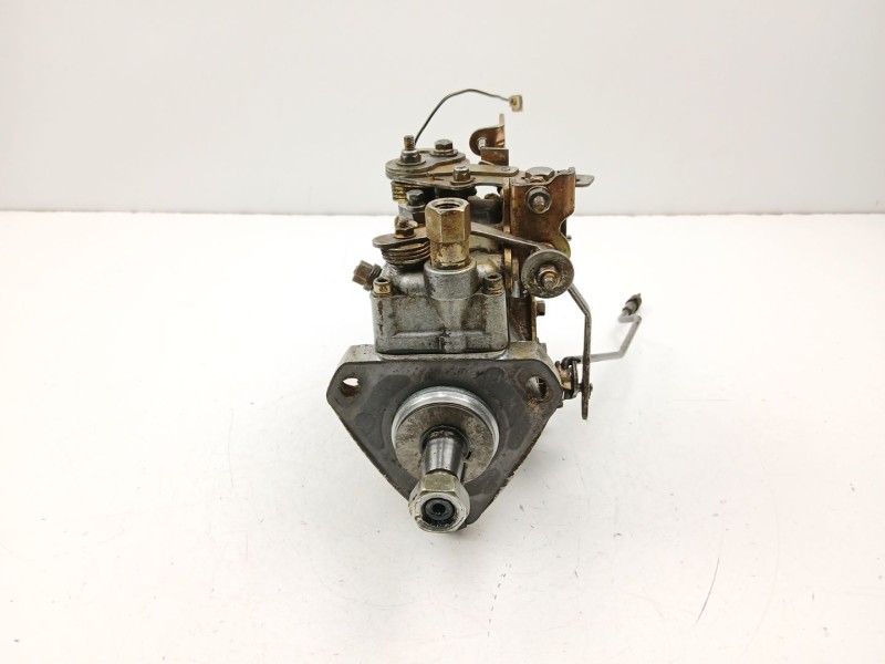 Recambio de bomba inyectora diesel para nissan trade caja/chasis 2.8 d referencia OEM IAM 744000097 C8550A222A 