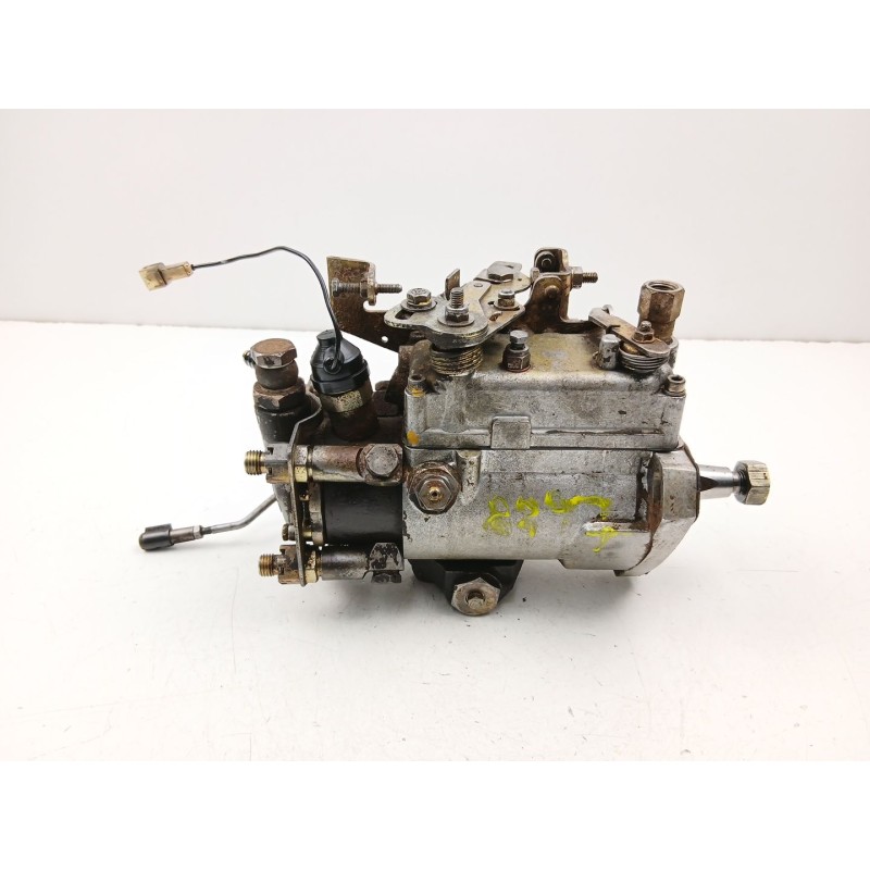 Recambio de bomba inyectora diesel para nissan trade caja/chasis 2.8 d referencia OEM IAM 744000097 C8550A222A 