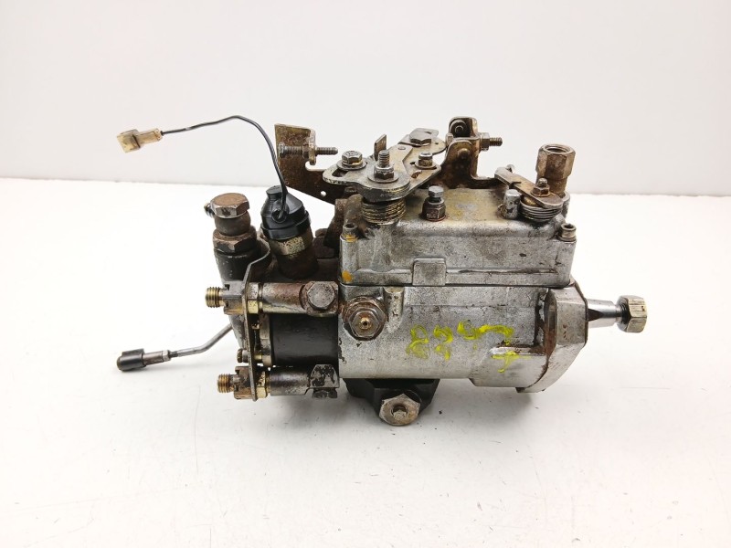 Recambio de bomba inyectora diesel para nissan trade caja/chasis 2.8 d referencia OEM IAM 744000097 C8550A222A 