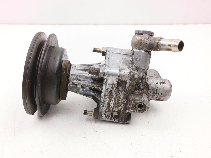 Recambio de bomba direccion para nissan trade caja/chasis 2.8 d referencia OEM IAM 7681955174  