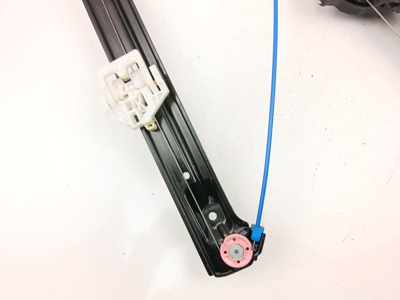 Recambio de elevalunas delantero derecho para bmw x1 (f48) sdrive 18 d referencia OEM IAM 7349514  