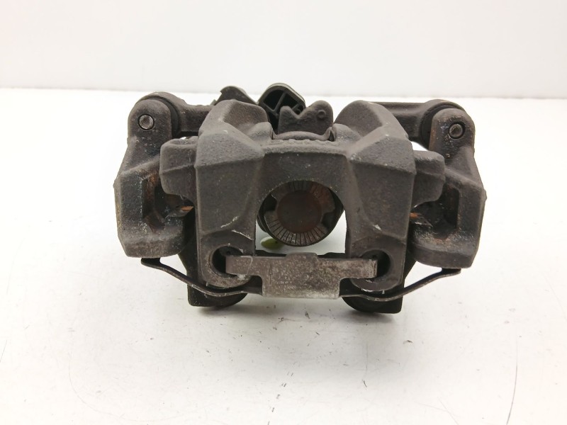 Recambio de pinza freno trasera derecha para bmw x1 (f48) sdrive 18 d referencia OEM IAM 34206883026  