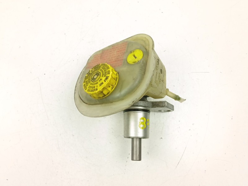 Recambio de bomba de freno para audi a6 c5 (4b2, 4b4) 2.4 referencia OEM IAM 8D0611021B  