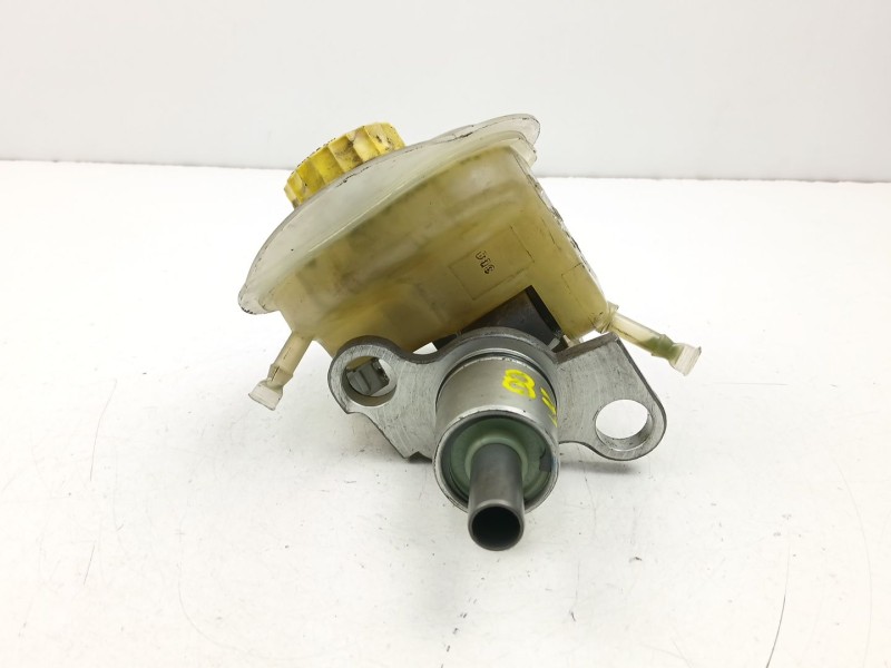 Recambio de bomba de freno para audi a6 c5 (4b2, 4b4) 2.4 referencia OEM IAM 8D0611021B  