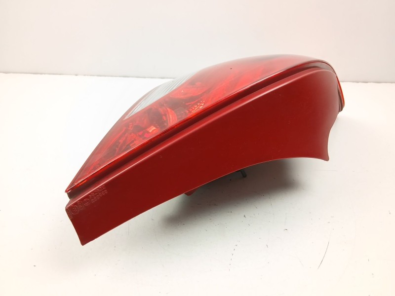 Recambio de piloto trasero izquierdo para peugeot 207/207+ (wa_, wc_) 1.6 16v vti referencia OEM IAM 9686566080  