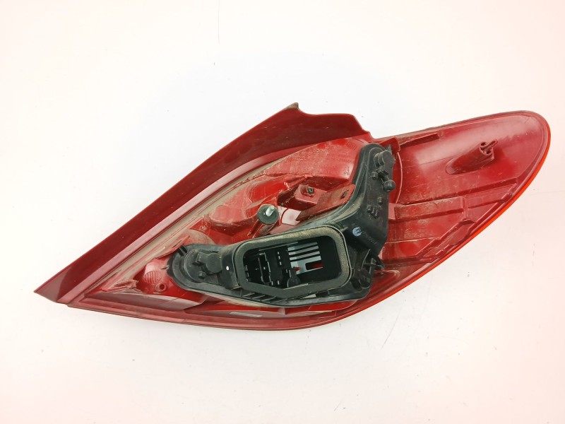 Recambio de piloto trasero izquierdo para peugeot 207/207+ (wa_, wc_) 1.6 16v vti referencia OEM IAM 9686566080  