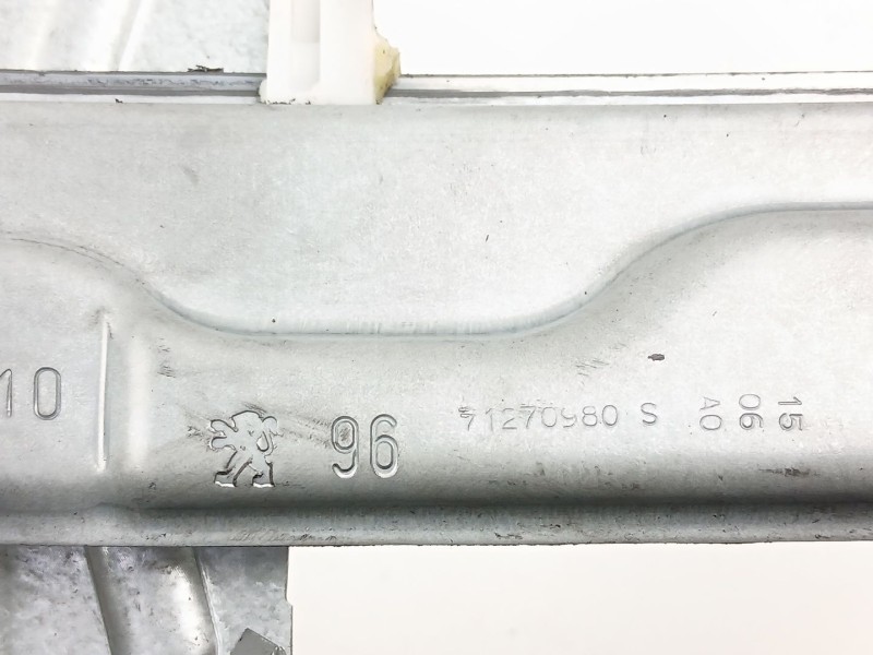 Recambio de elevalunas delantero izquierdo para peugeot 207/207+ (wa_, wc_) 1.6 16v vti referencia OEM IAM 9671270980  