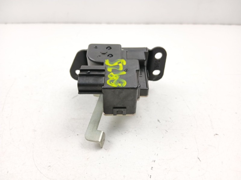 Recambio de cerradura maletero porton para hyundai i20 i (pb, pbt) 1.1 crdi referencia OEM IAM 812301J500  