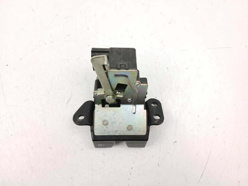 Recambio de cerradura maletero porton para hyundai i20 i (pb, pbt) 1.1 crdi referencia OEM IAM 812301J500  