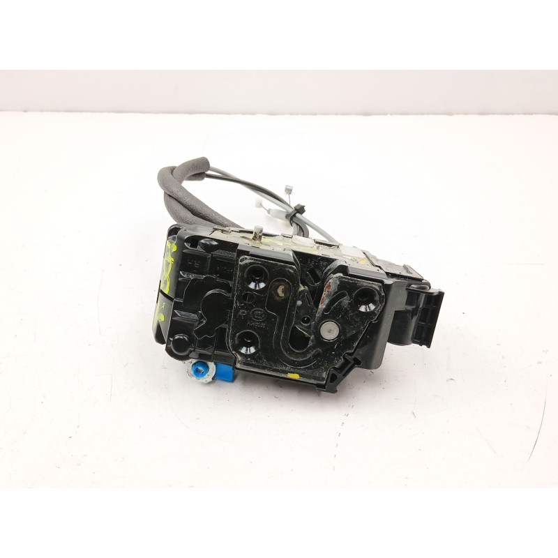 Recambio de cerradura puerta trasera derecha para hyundai i20 i (pb, pbt) 1.1 crdi referencia OEM IAM 814201J520  
